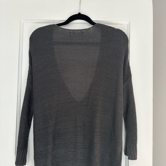 RD Style relaxed neck sweater - Picture 3 of 3